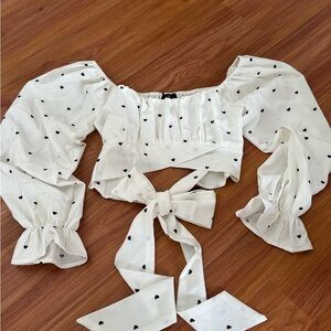 Chic White Heart Print Women's Top